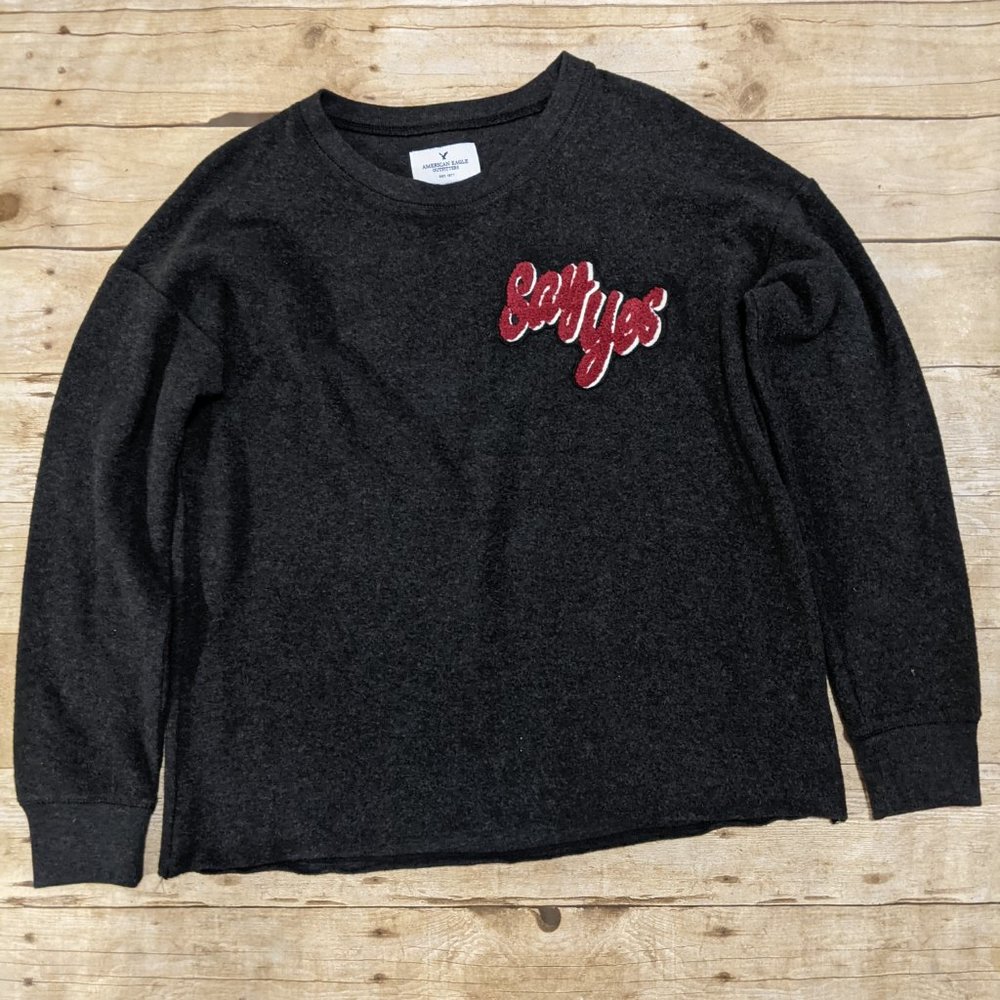 American Eagle Say Yes Dark Gray Crew Neck